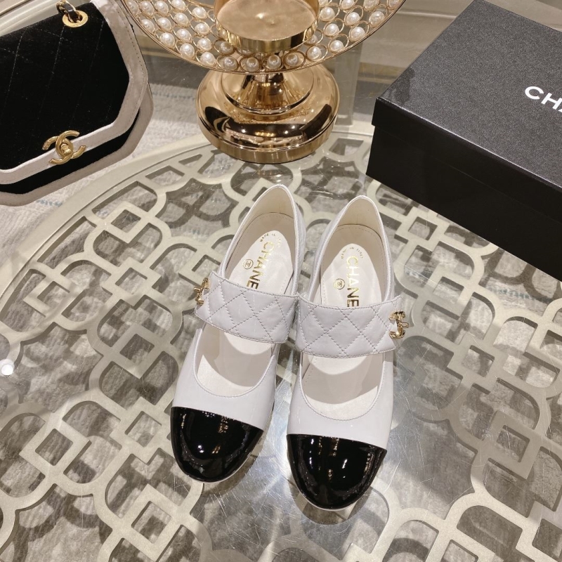 Chanel Flat Shoes